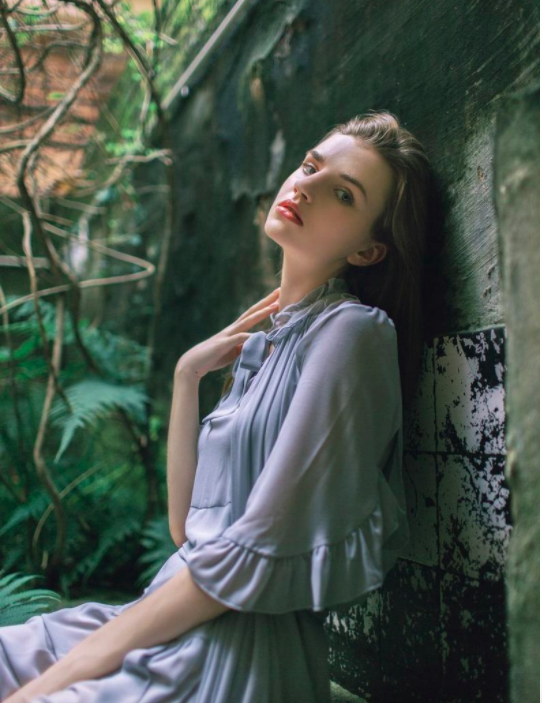 欧美高颜值美女气质甜美笑颜图片 2